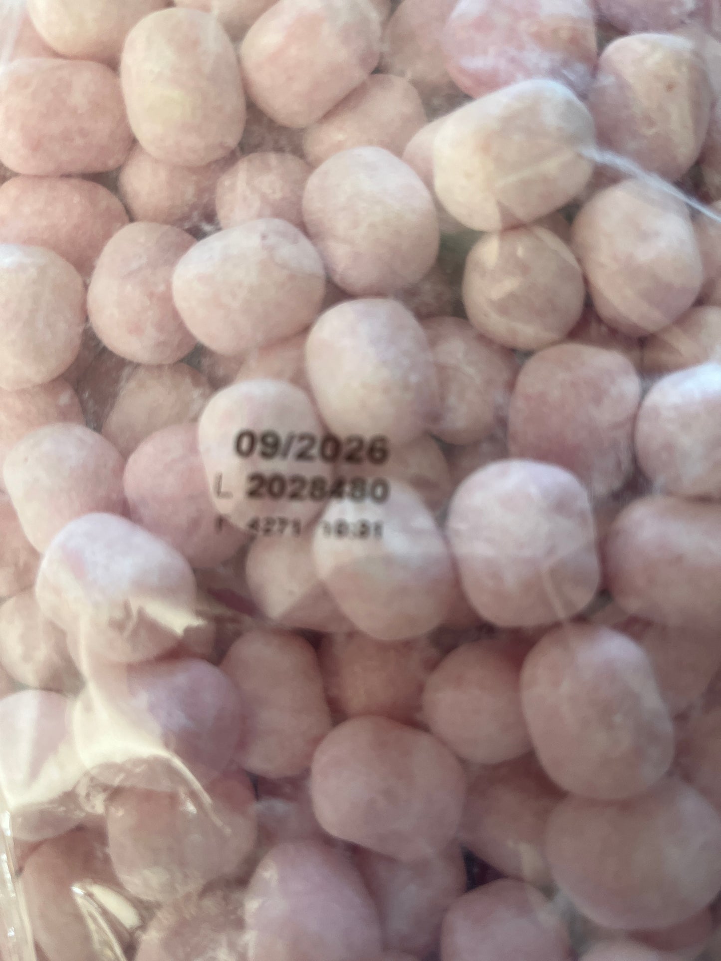 Karaneige Fraise Verquin confiseur 06/2027 Numéro de lot : L 2031597 ( 100 grammes )