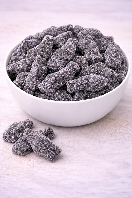 Chat réglisse sucrée Dulceplus 30/10/2026 numéro de lot : L-4443 ( 100 grammes)